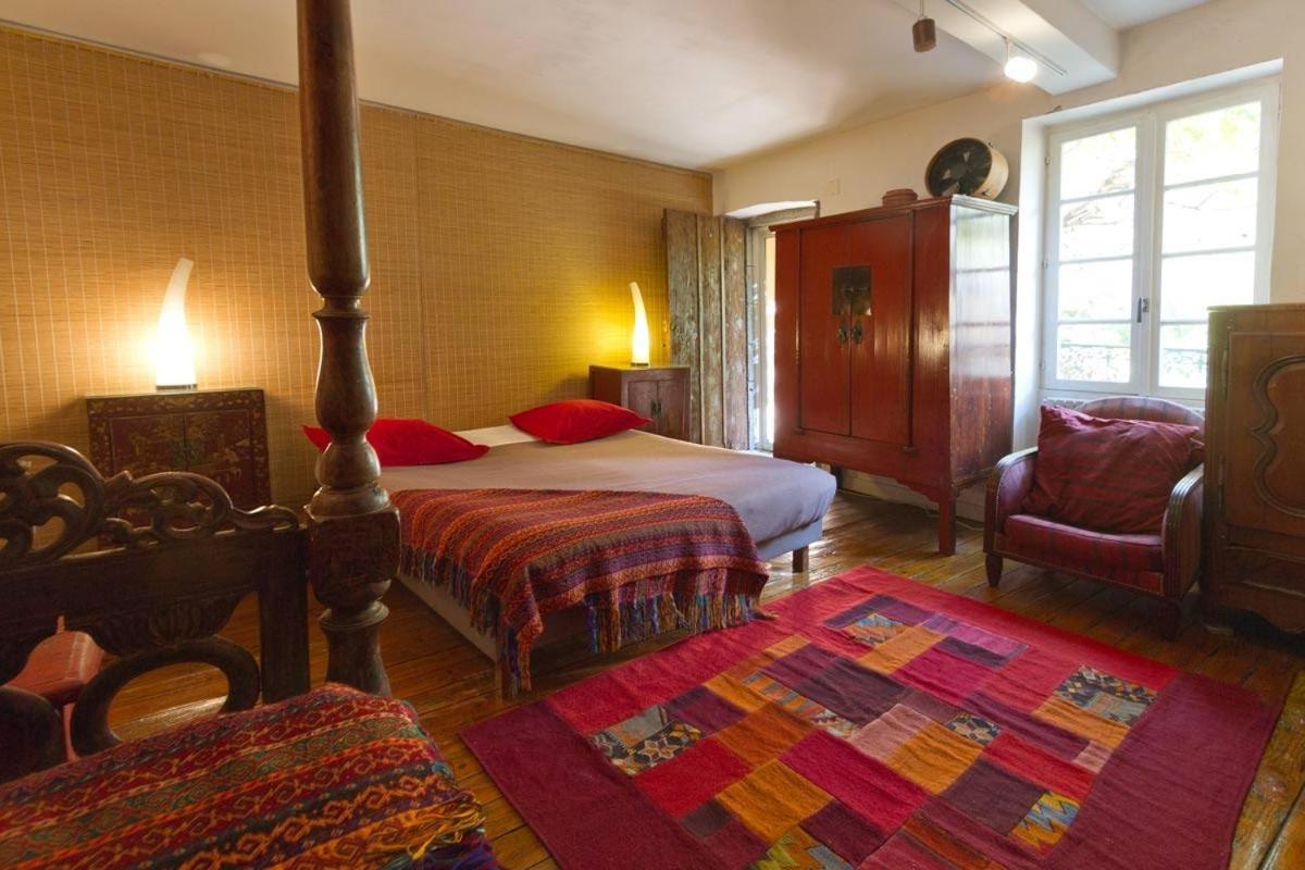 Chambres D'Hotes Le Petit Siam : Le Calme En Centre Ville Clermont-Ferrand Eksteriør billede