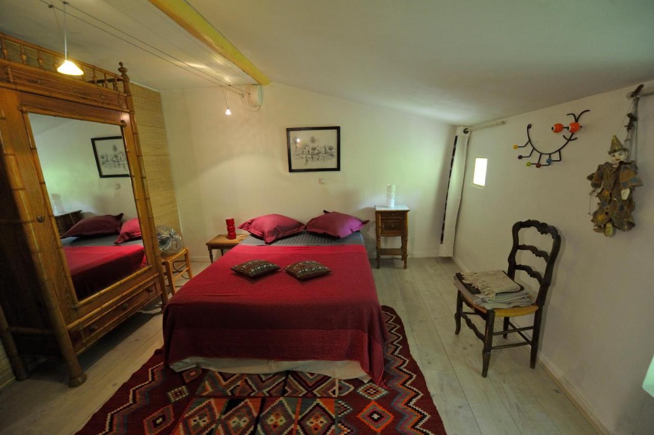 Chambres D'Hotes Le Petit Siam : Le Calme En Centre Ville Clermont-Ferrand Eksteriør billede